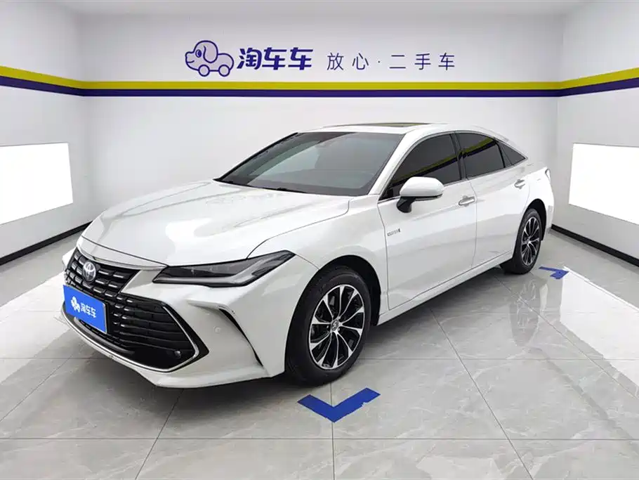 Toyota Avalon 2023 Hybrid 2.5L Luxury Edition