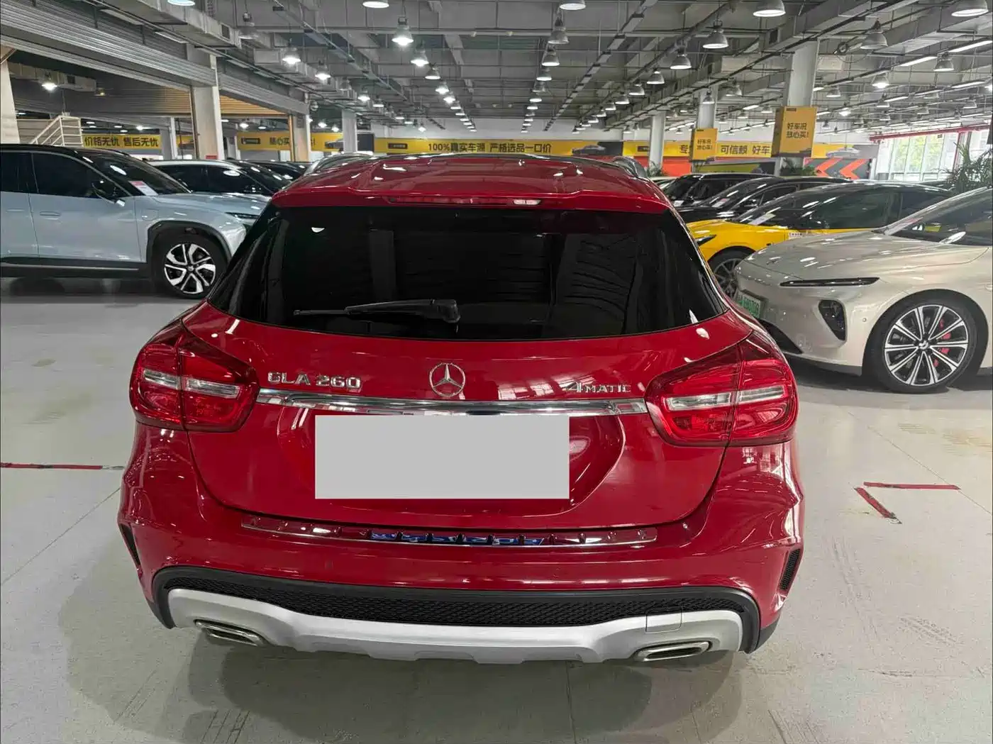 Фото 22 - Mercedes-Benz GLA