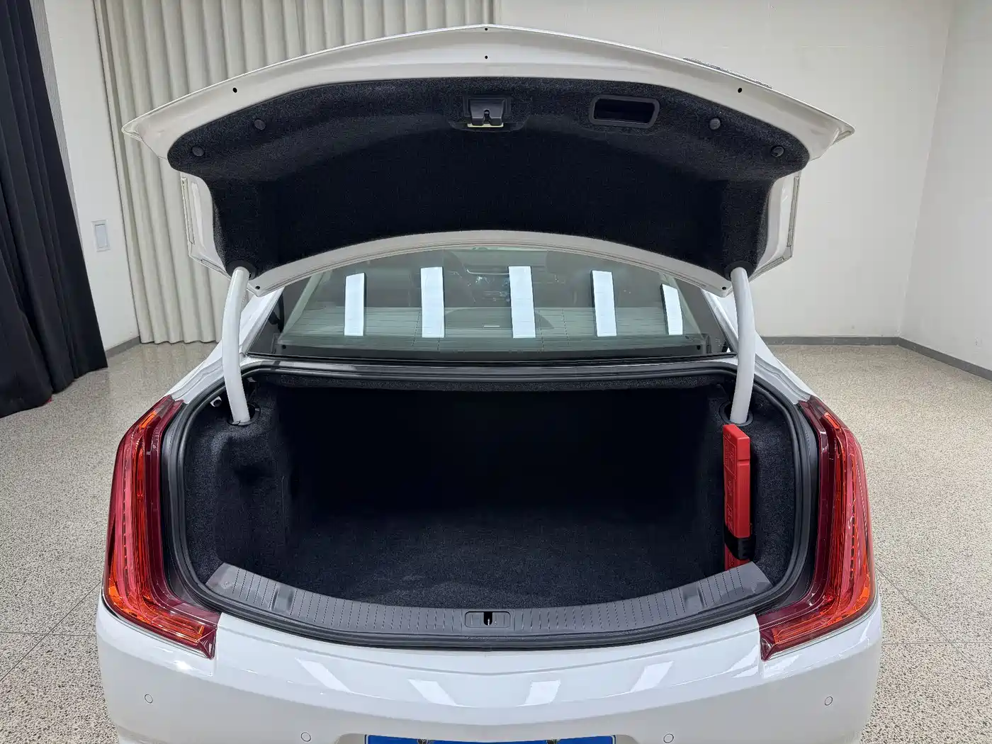 Cadillac XTS 2018 28T Technology фото 33