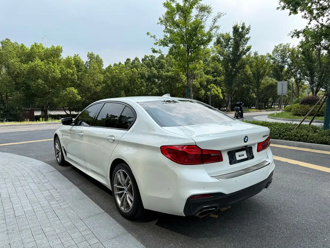 صورة 5 - BMW 5 Series