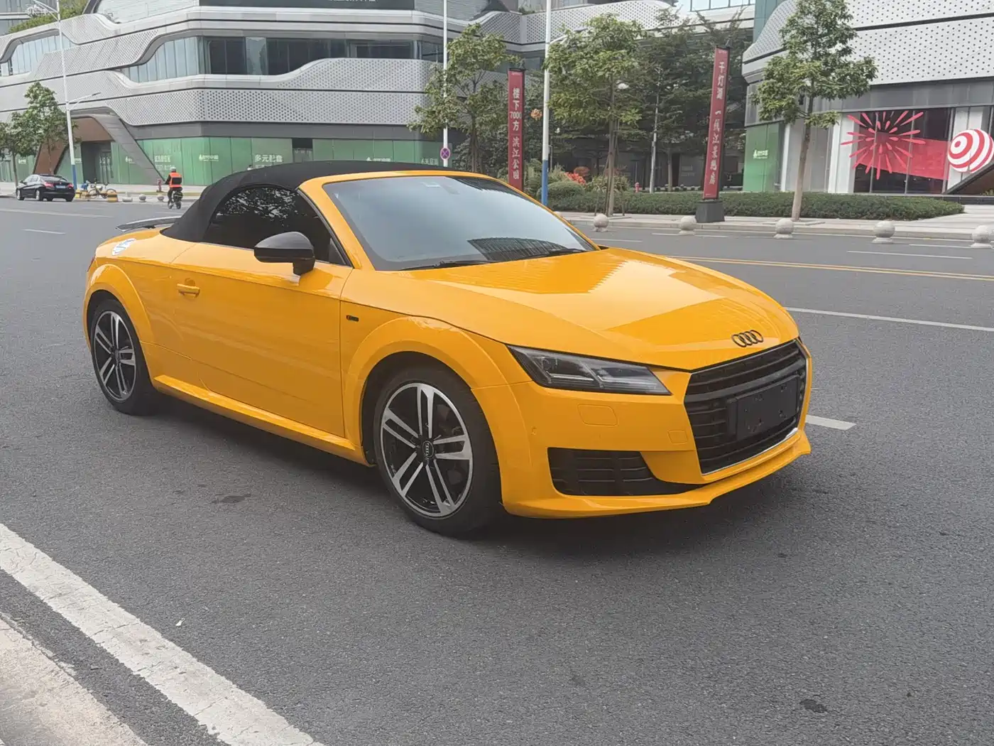 Audi TT 2015 TT Roadster 45 TFSI фото 2