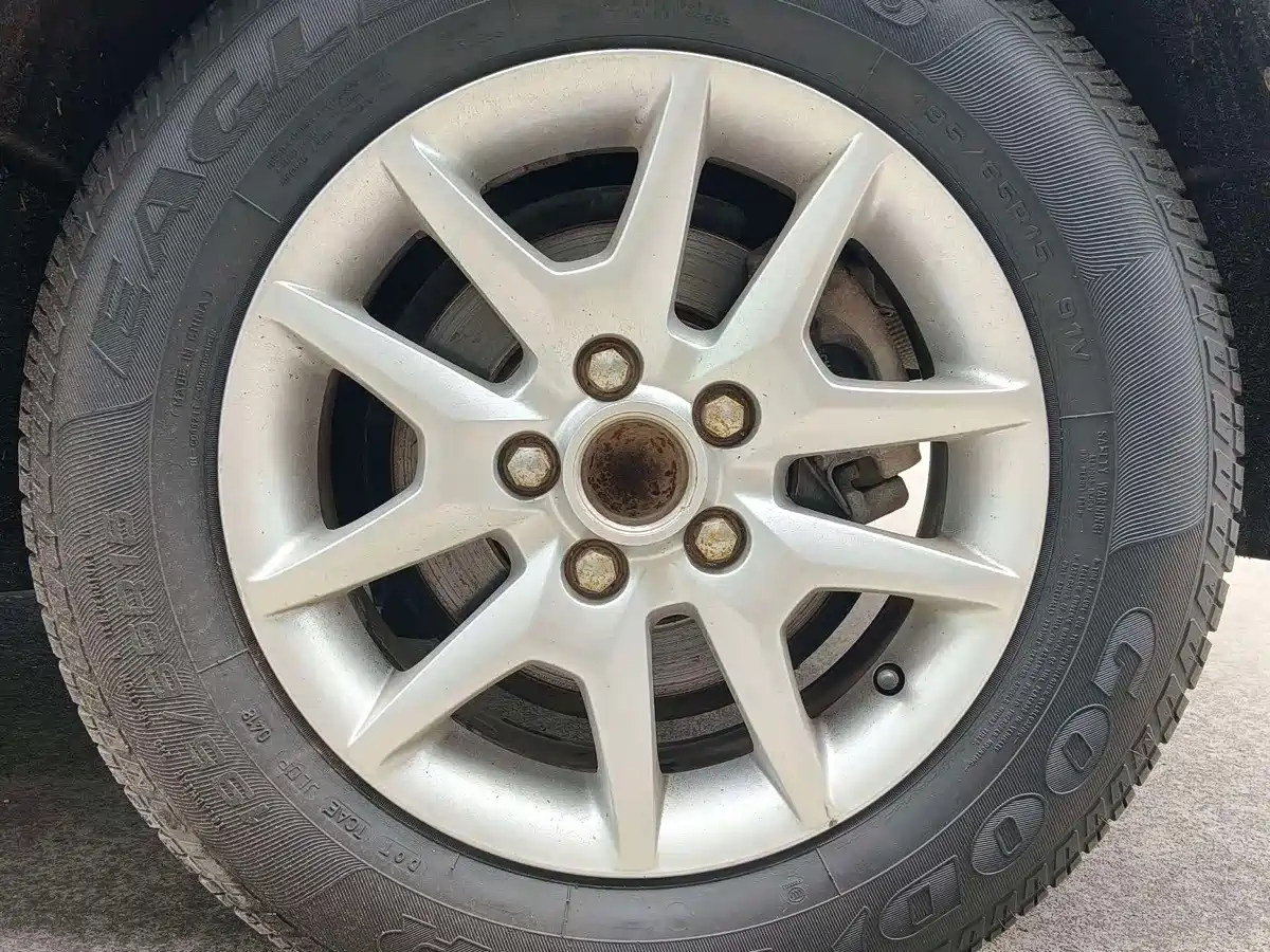 Photo 12 - Ford Focus