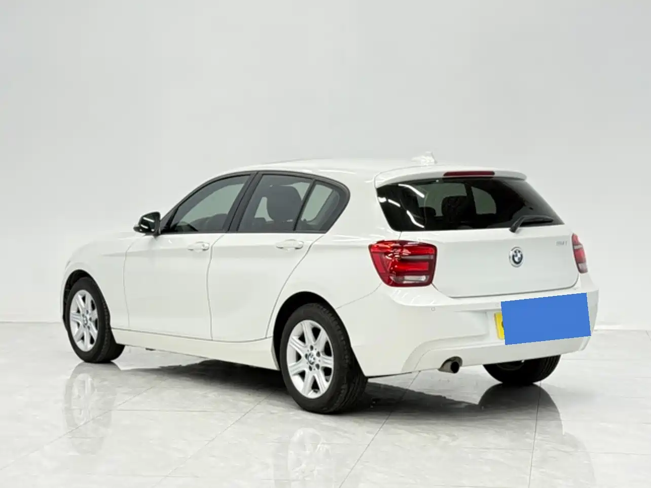 BMW 1 Series (Import) 2013 Facelift 116i Leading Model фото 6