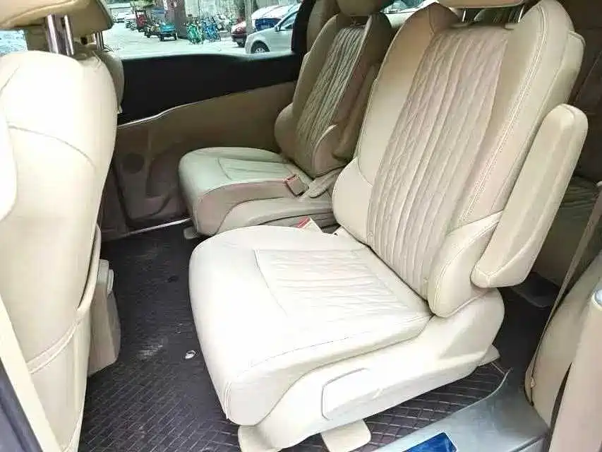 Фото 5 - Buick GL8