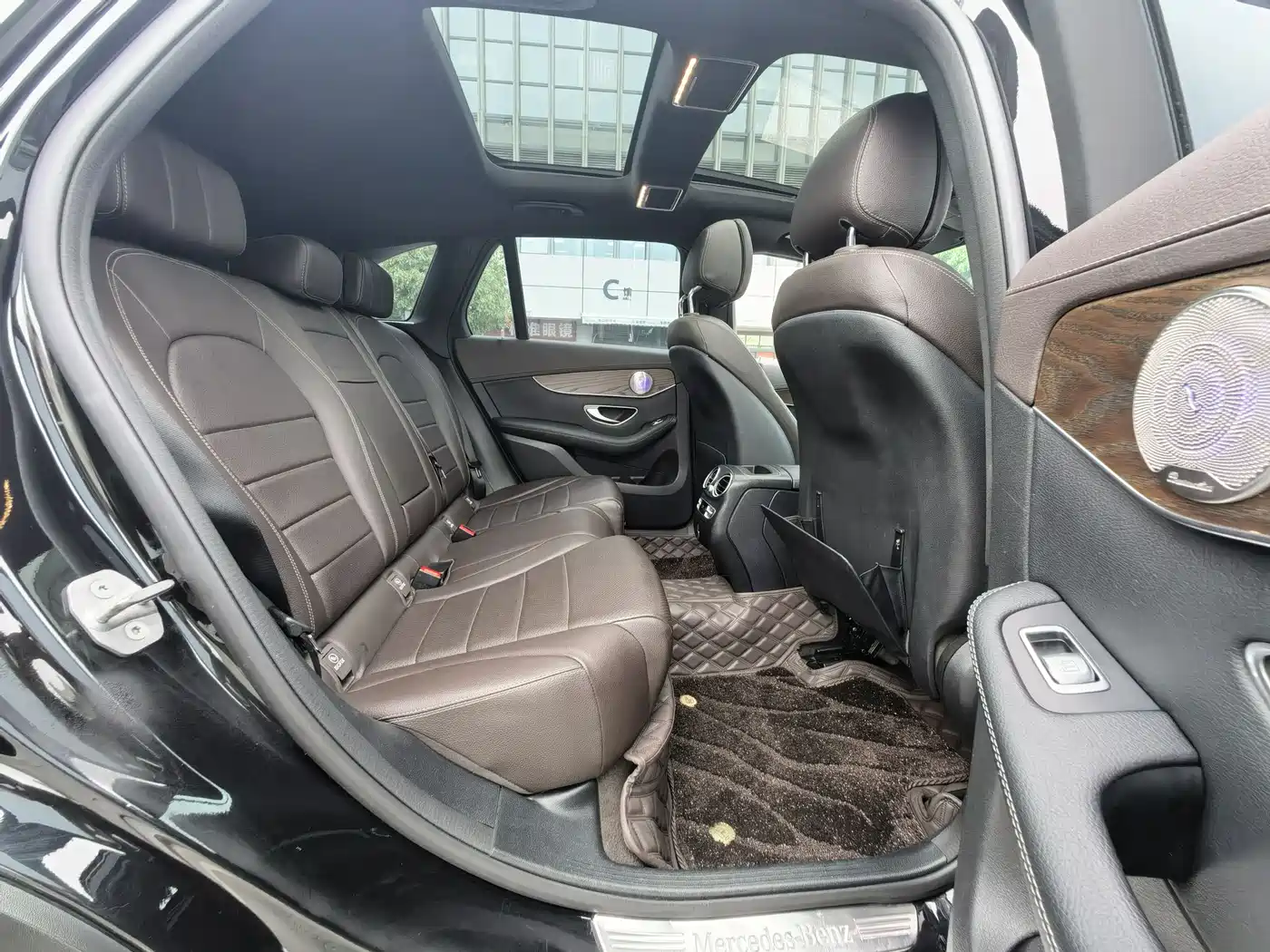 Mercedes-Benz GLC 2022 Model GLC 260 L 4MATIC Luxury Edition фото 11