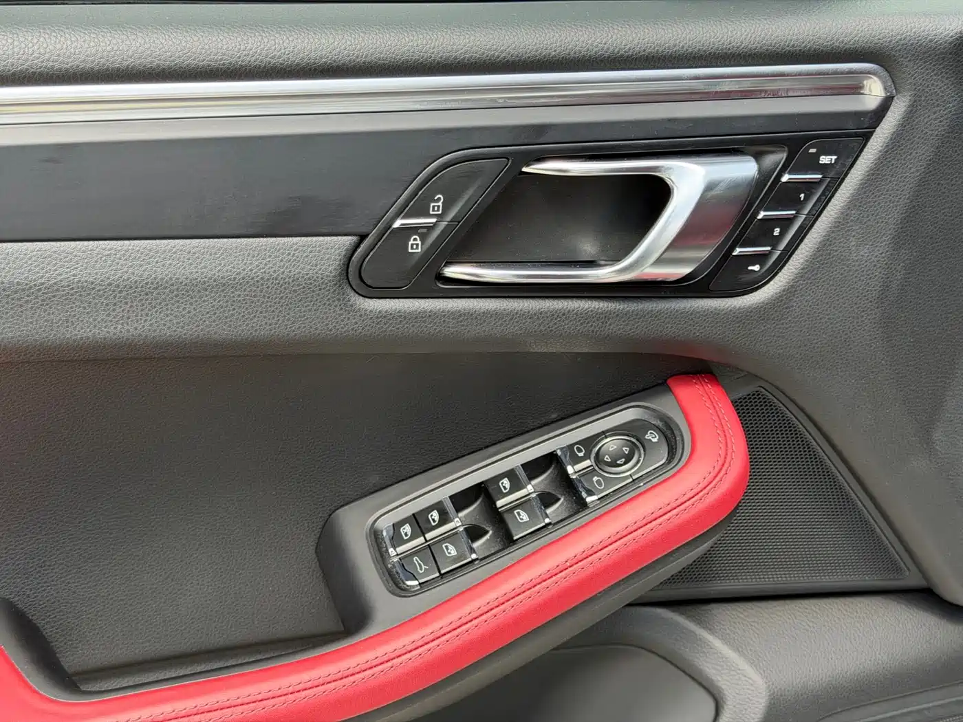 Porsche Macan 2023 Macan 2.0T фото 9