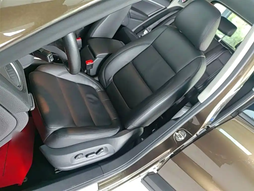 Volkswagen Tiguan 2015 1.8TSI Automatic 2WD Comfortline фото 15