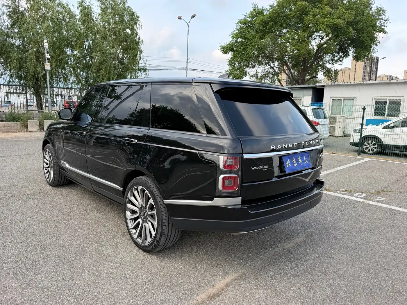 LAND ROVER RANGE ROVER
