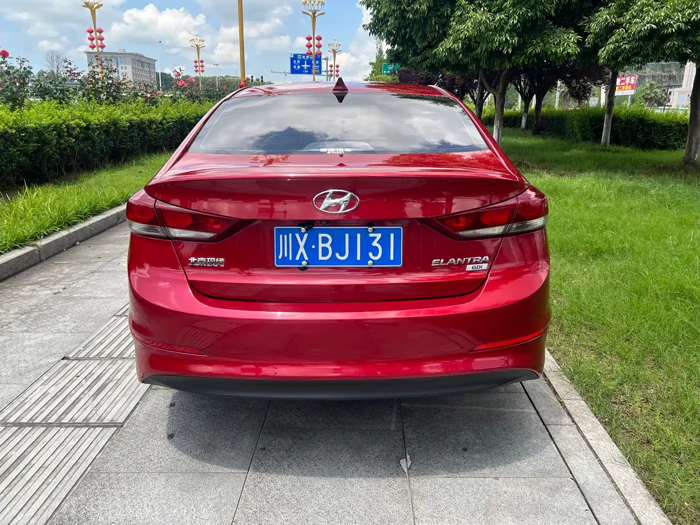 Hyundai Elantra 2016 Model 1.6L Automatic Smart Elite фото 8