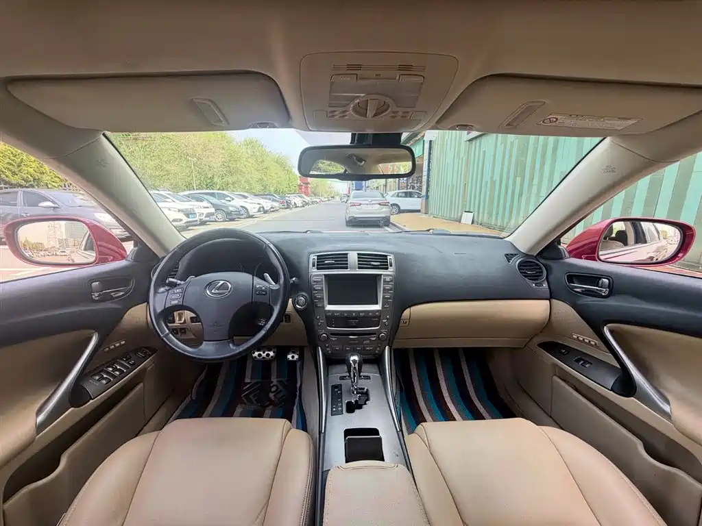 Lexus IS 2008 300 Luxury фото 4