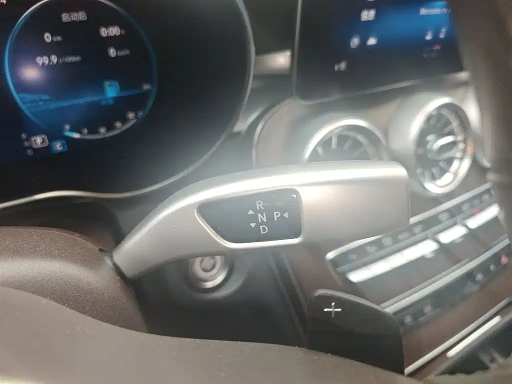 Mercedes-Benz GLC 2020 Facelift GLC 300 L 4MATIC Dynamic фото 7