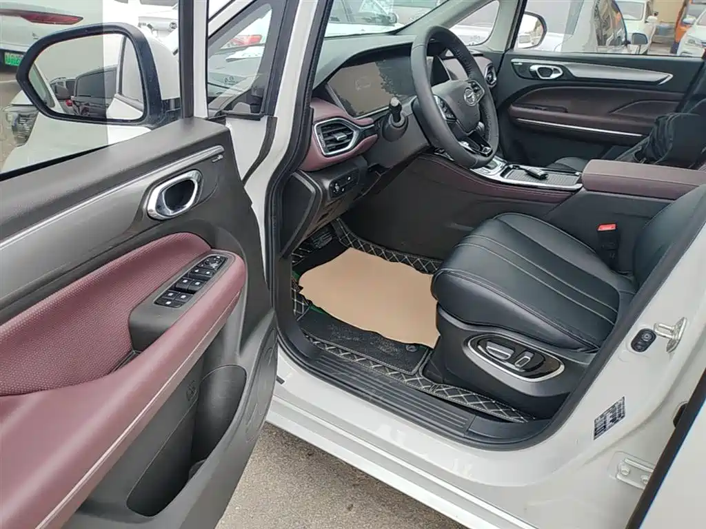 GAC Trumpchi Trumpchi M6 2023 PRO 270T DCT Luxury Edition фото 16