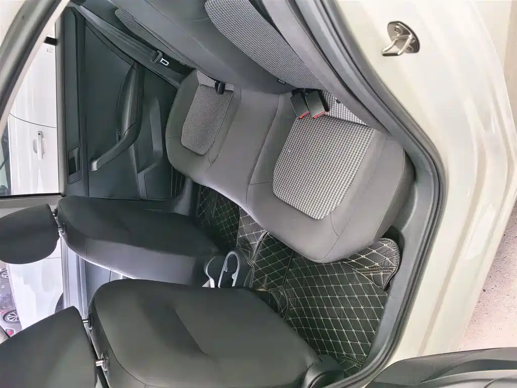 Volkswagen Santana 2021 1.5L Manual Trend Edition фото 8