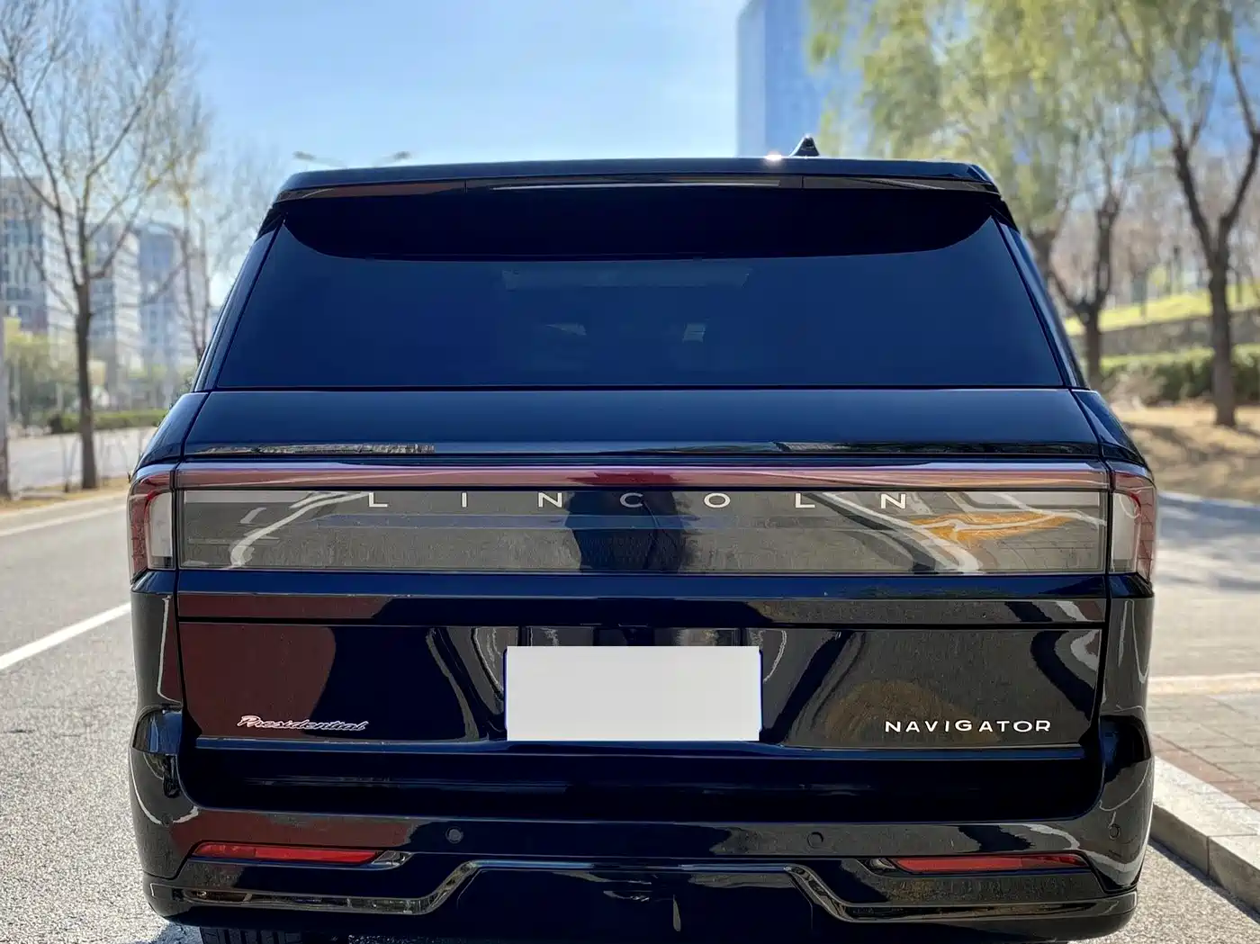 2025 Lincoln Navigator
