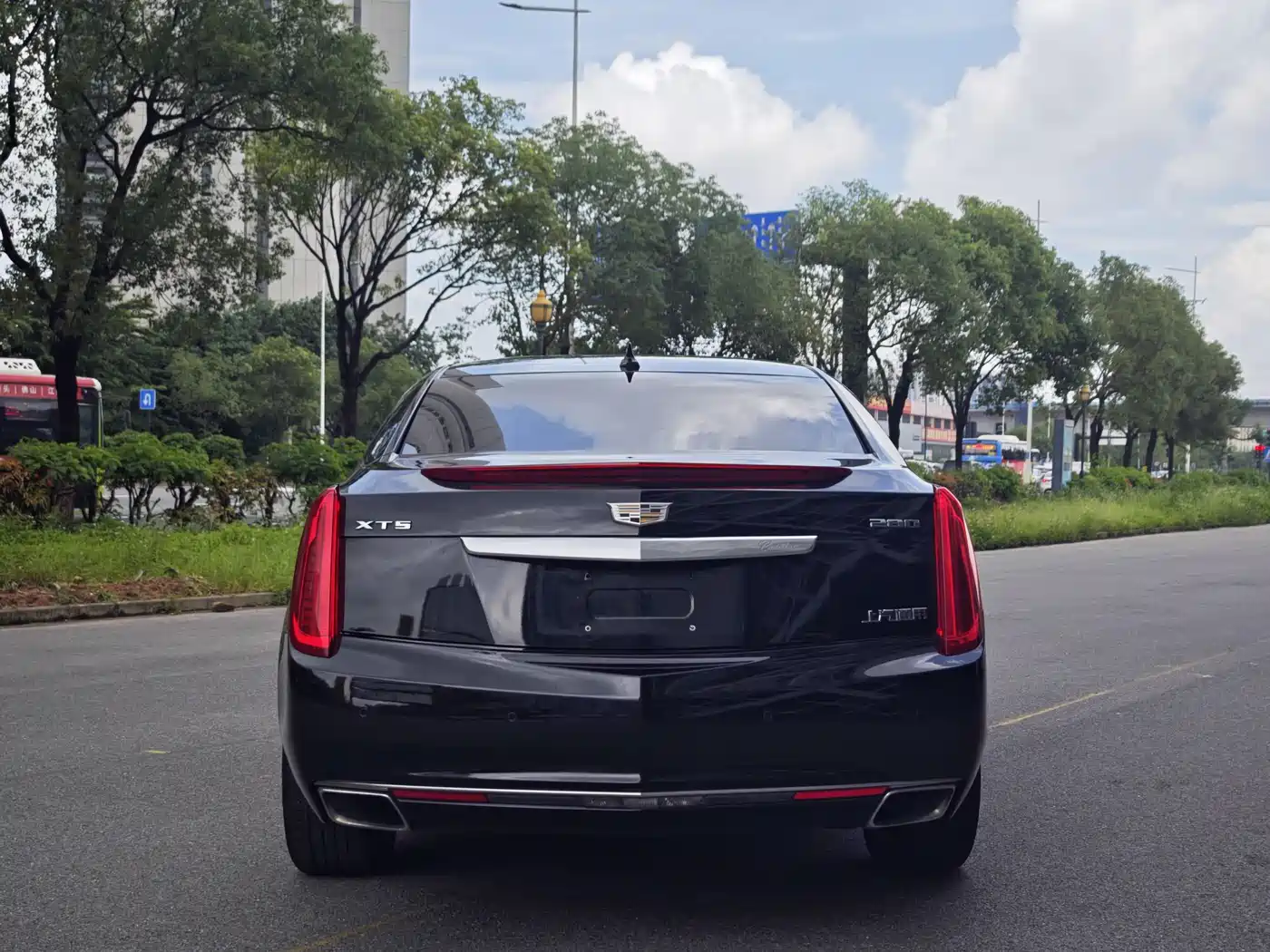 Cadillac XTS 2016 28T Luxury фото 5