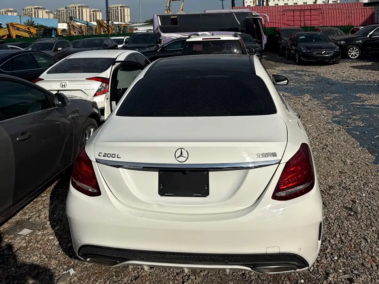 Фото 4 - Mercedes-Benz C-Class