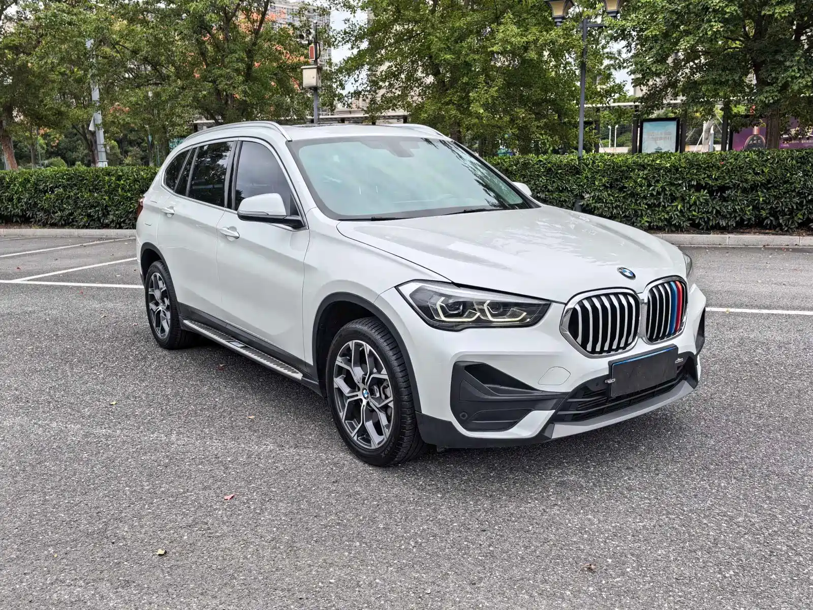 Фото 2 - BMW X1