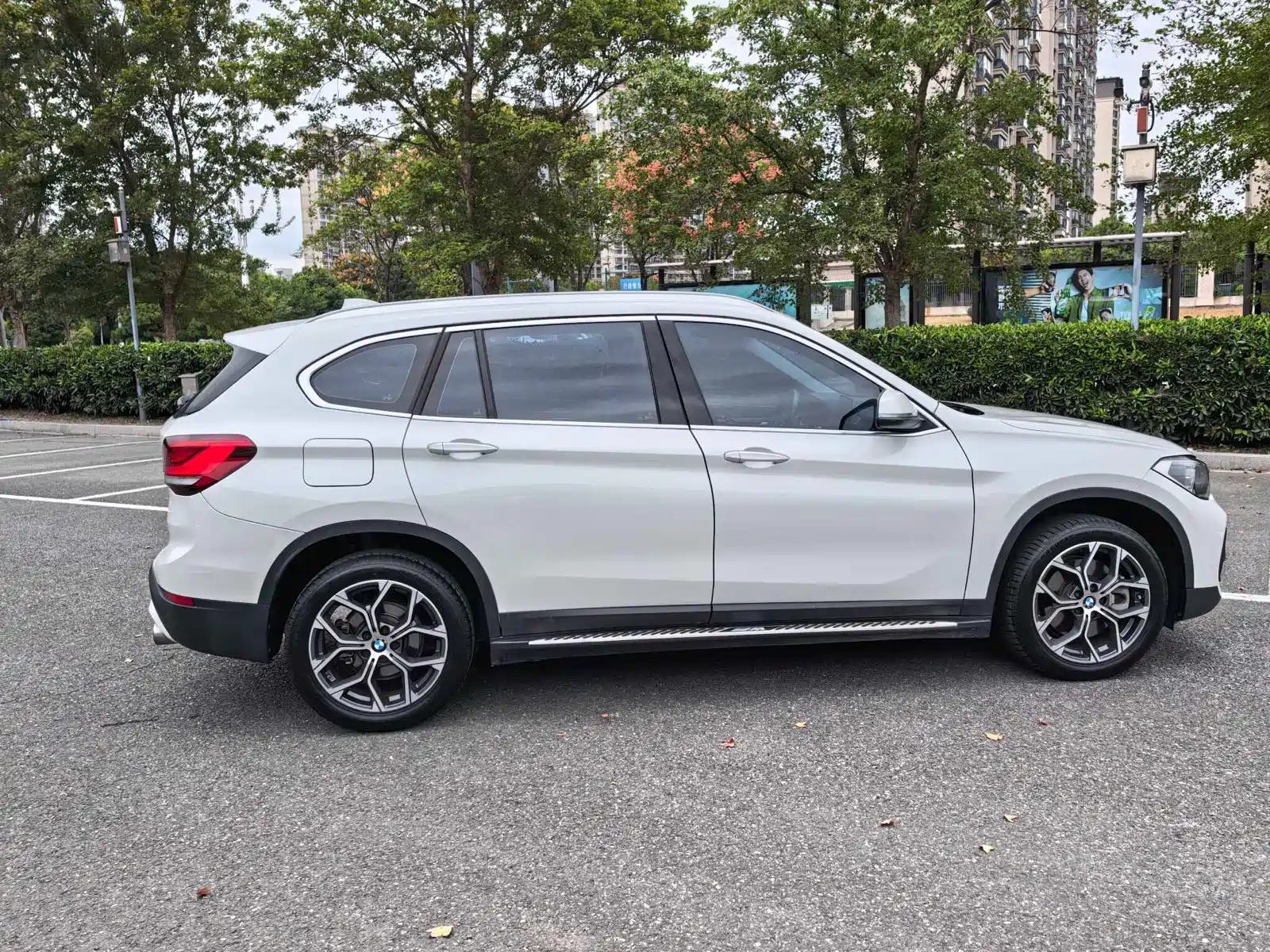 Фото 8 - BMW X1