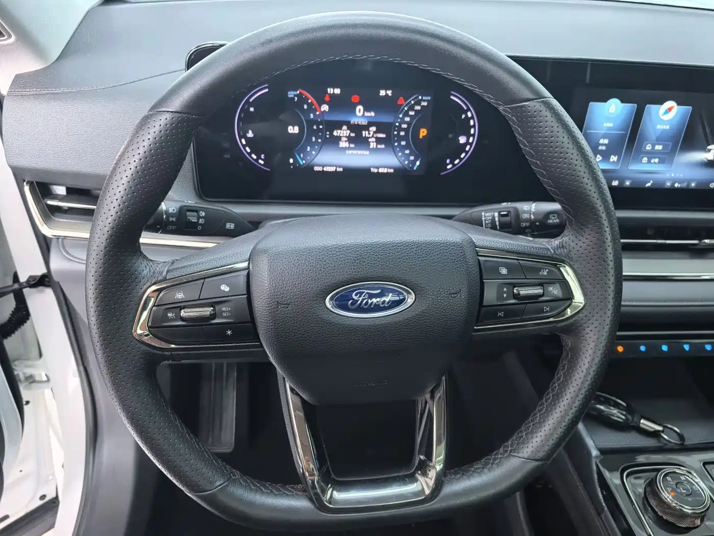 Ford Lingrui 2023 2023 Model EcoBoost 170 Platinum Leading