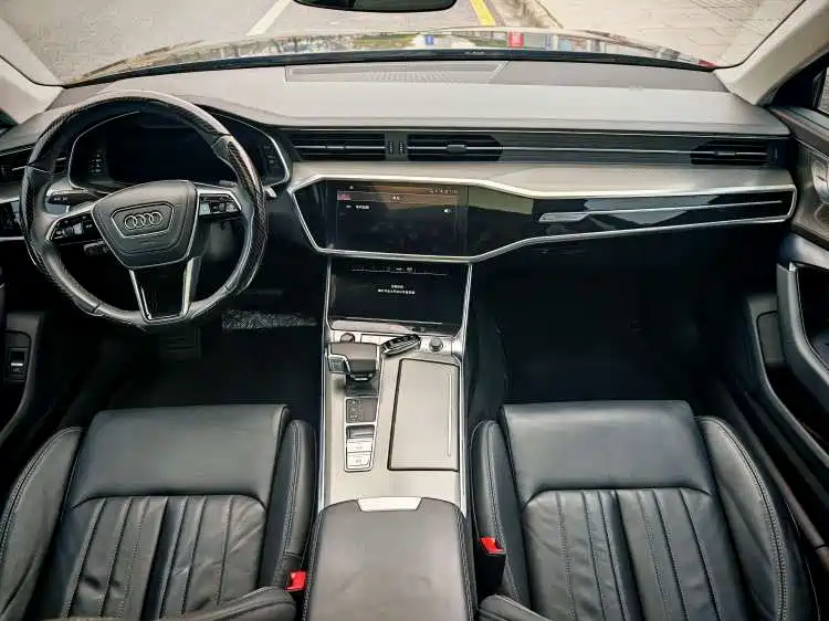 Audi A6L 2023 40 TFSI Luxury Dynamic фото 7