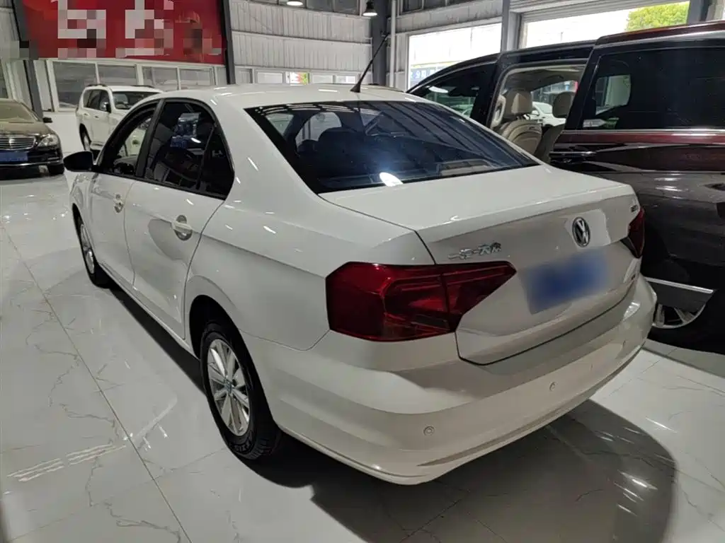 Volkswagen Jetta 2017 1.5L Automatic Fashion фото 5