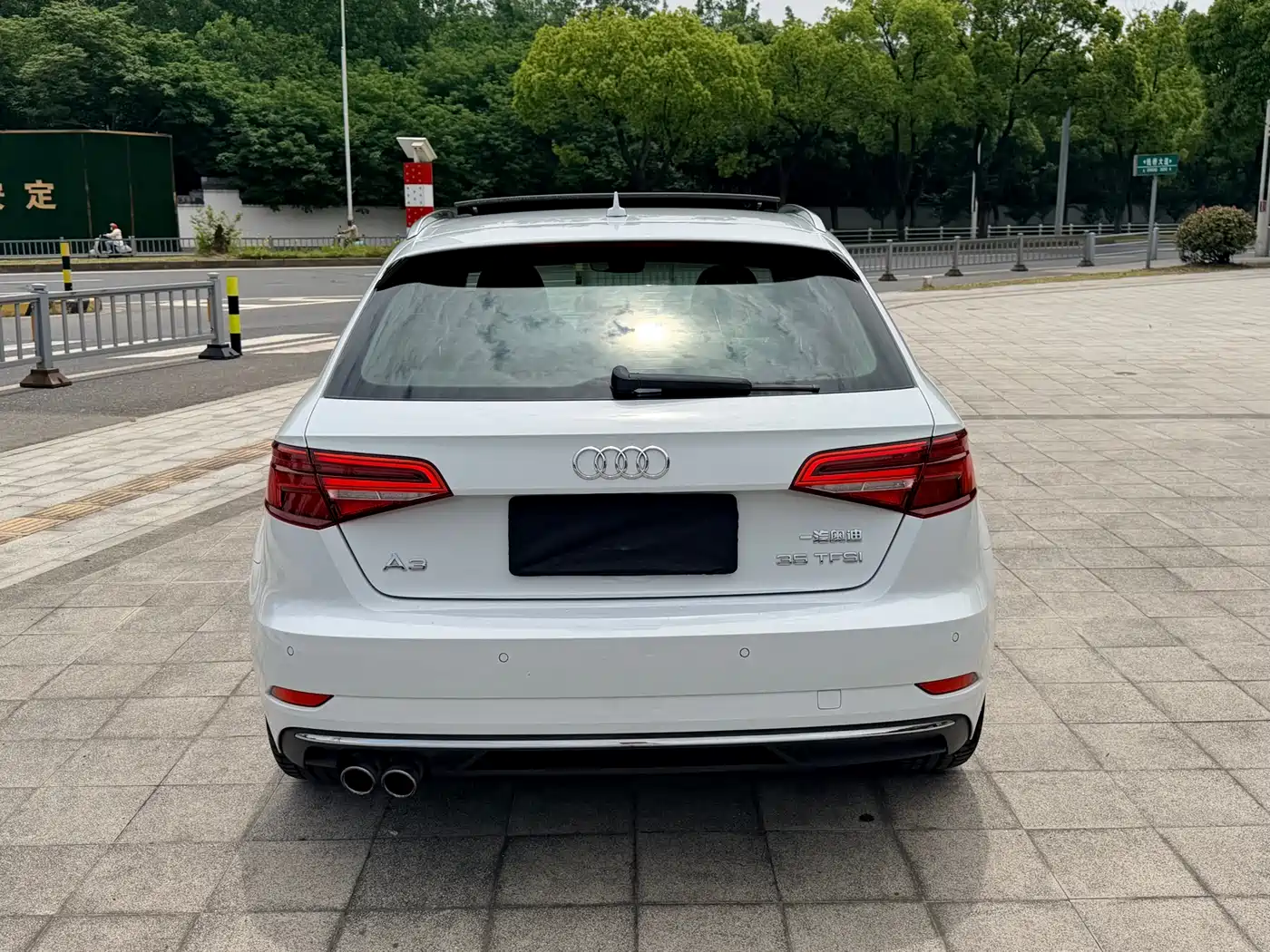 Audi A3 2018 30th Anniversary Sportback 35 TFSI Style фото 5