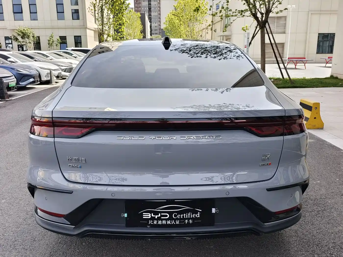 BYD Han 2025 DM-i Smart Driving Edition 125KM LiDAR Flagship фото 10