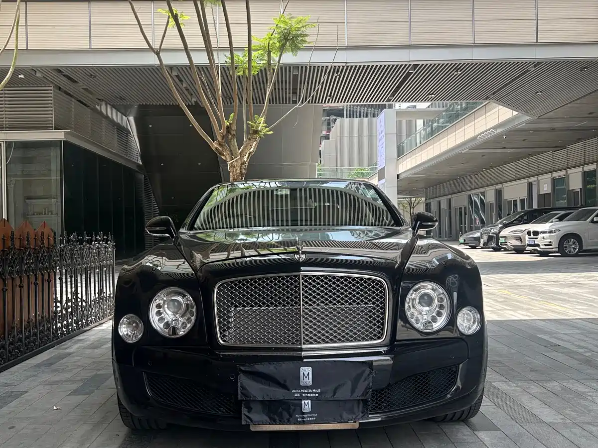 Bentley Mulsanne 2012 6.8T EIC Special Custom Edition фото 2