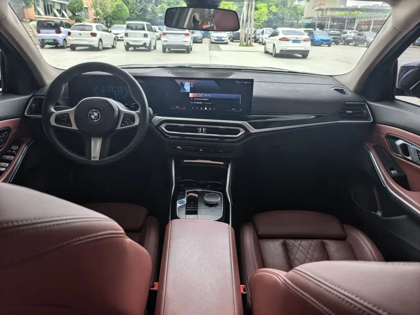BMW i3 2024 eDrive 35 L фото 9