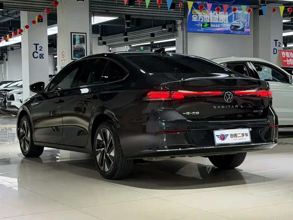 Volkswagen Sagitar, миниатюра 4