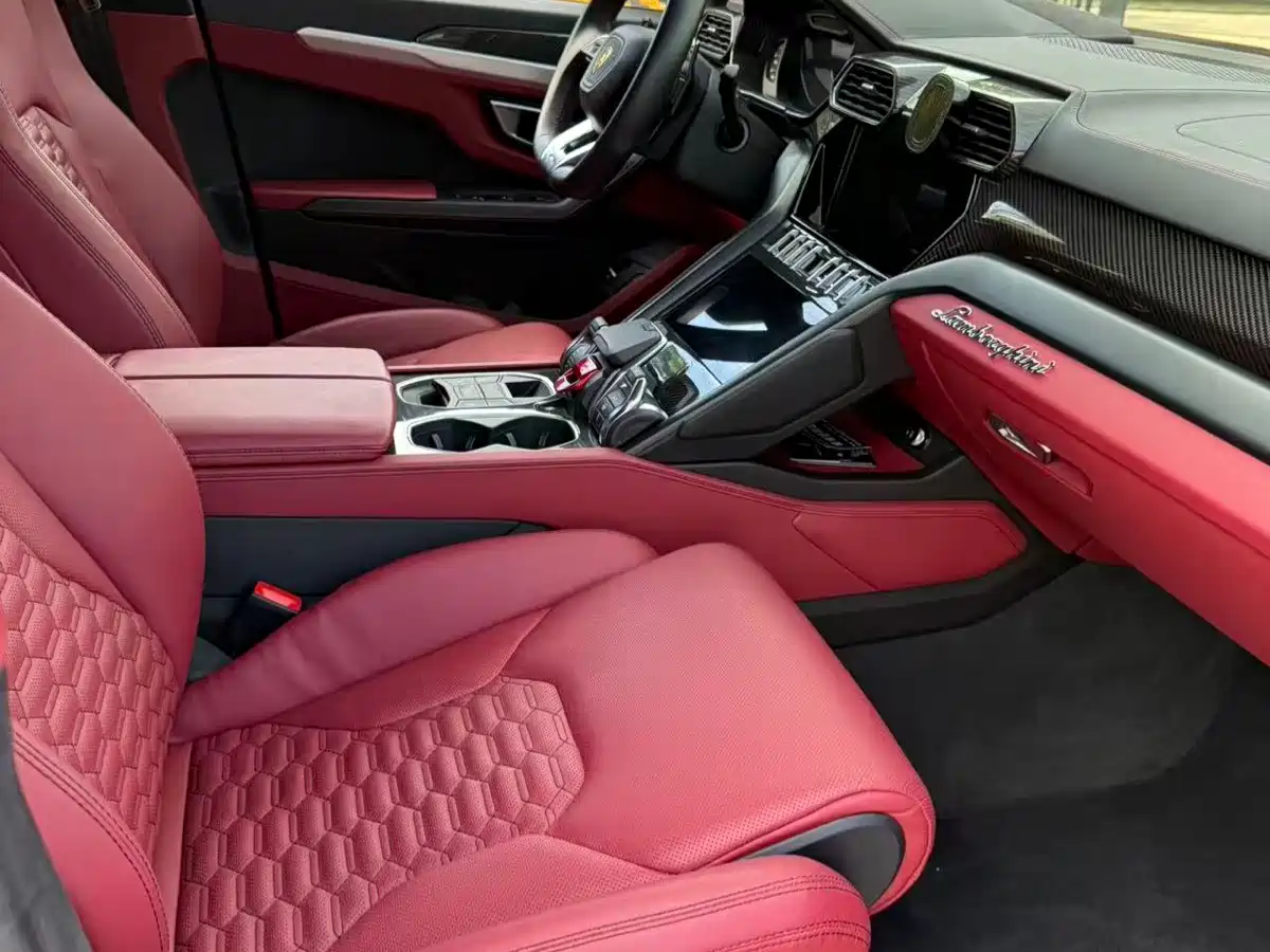 Lamborghini Urus 2022 2021 4.0T V8