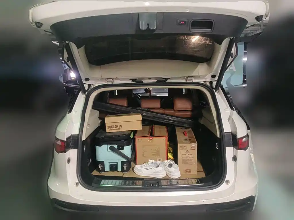 Zotye T700 2018 2017 1.8T DCT Prestige