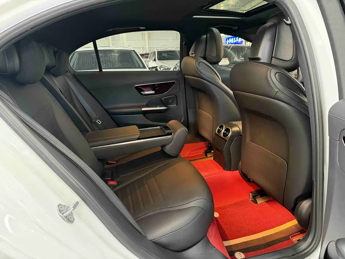 Mercedes-Benz C-Class 2023 C 200 L Sport фото 15