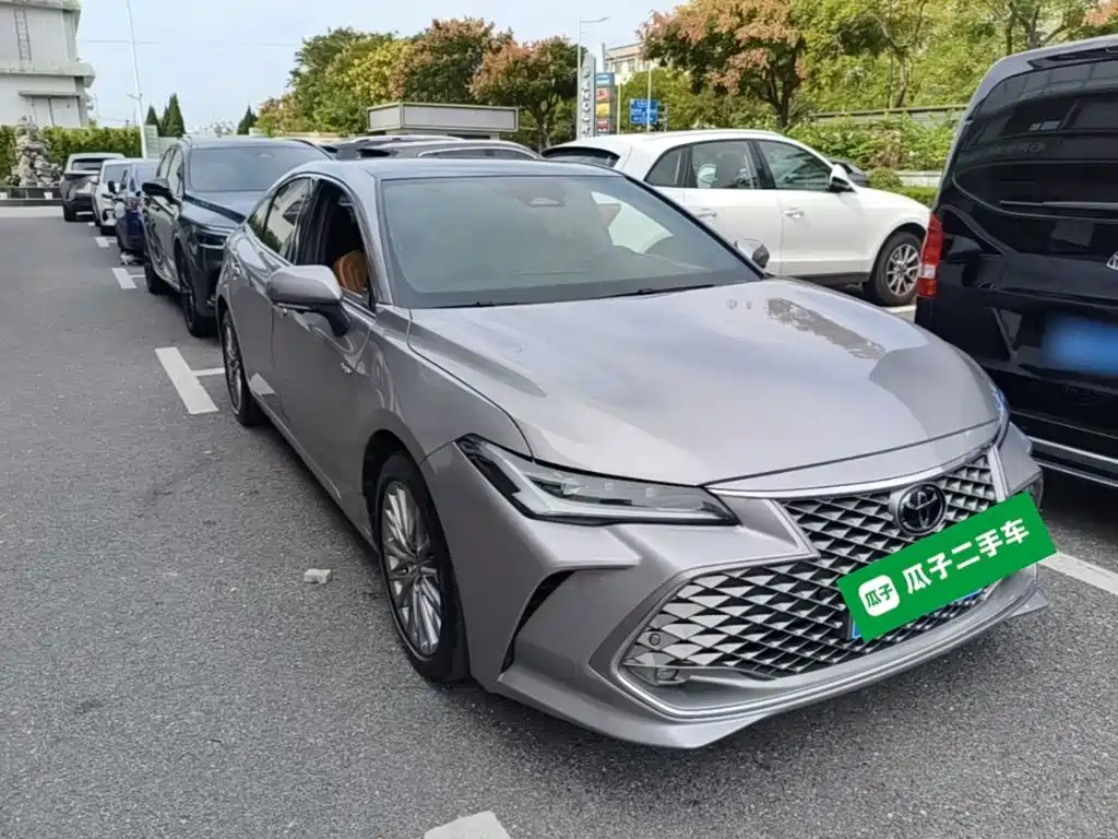 Toyota Avalon 2026 2024 Model Hybrid 2.5L XLE Prestige Edition