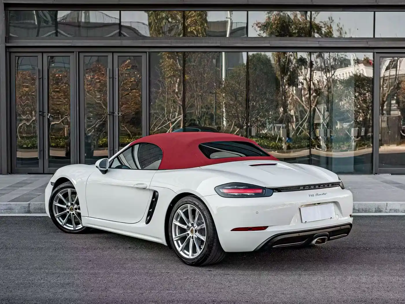 Porsche 718 2020 Boxster 2.0T фото 12
