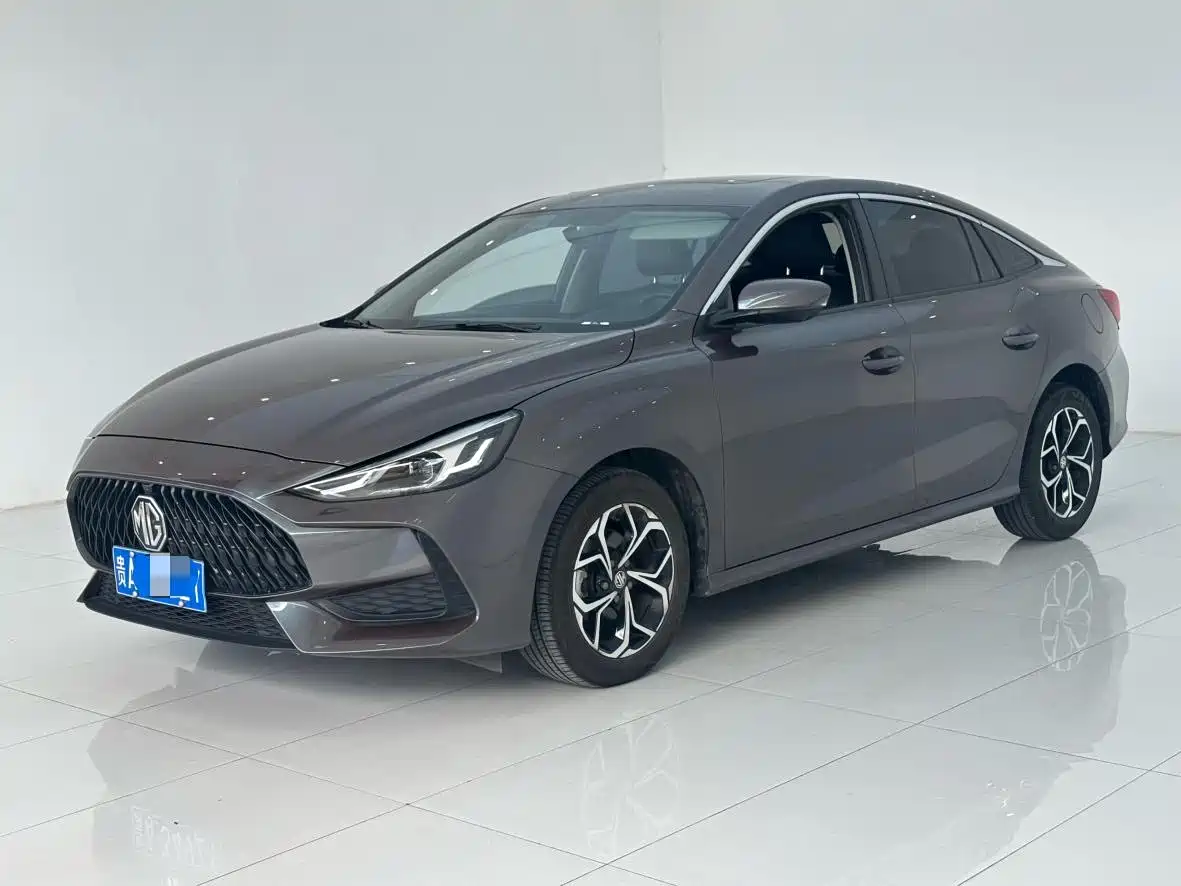 MG 5 2022 180DVVT CVT Youth Luxury Edition