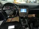 Фото 6 - Volkswagen Golf