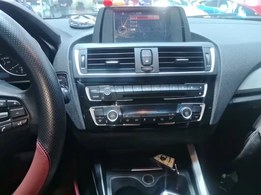 BMW 2 Series (Import) 2015 218i Convertible Coupe фото 13
