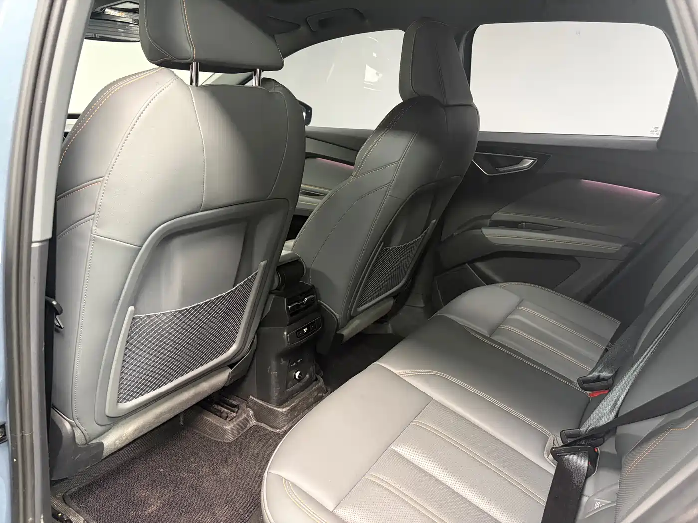 Audi Q4 e-tron 2023 40 e-tron Innovation Edition фото 10