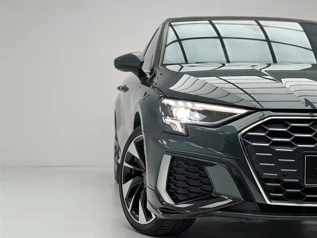 Audi A3 2022 A3L Limousine 35 TFSI Style Sport фото 4