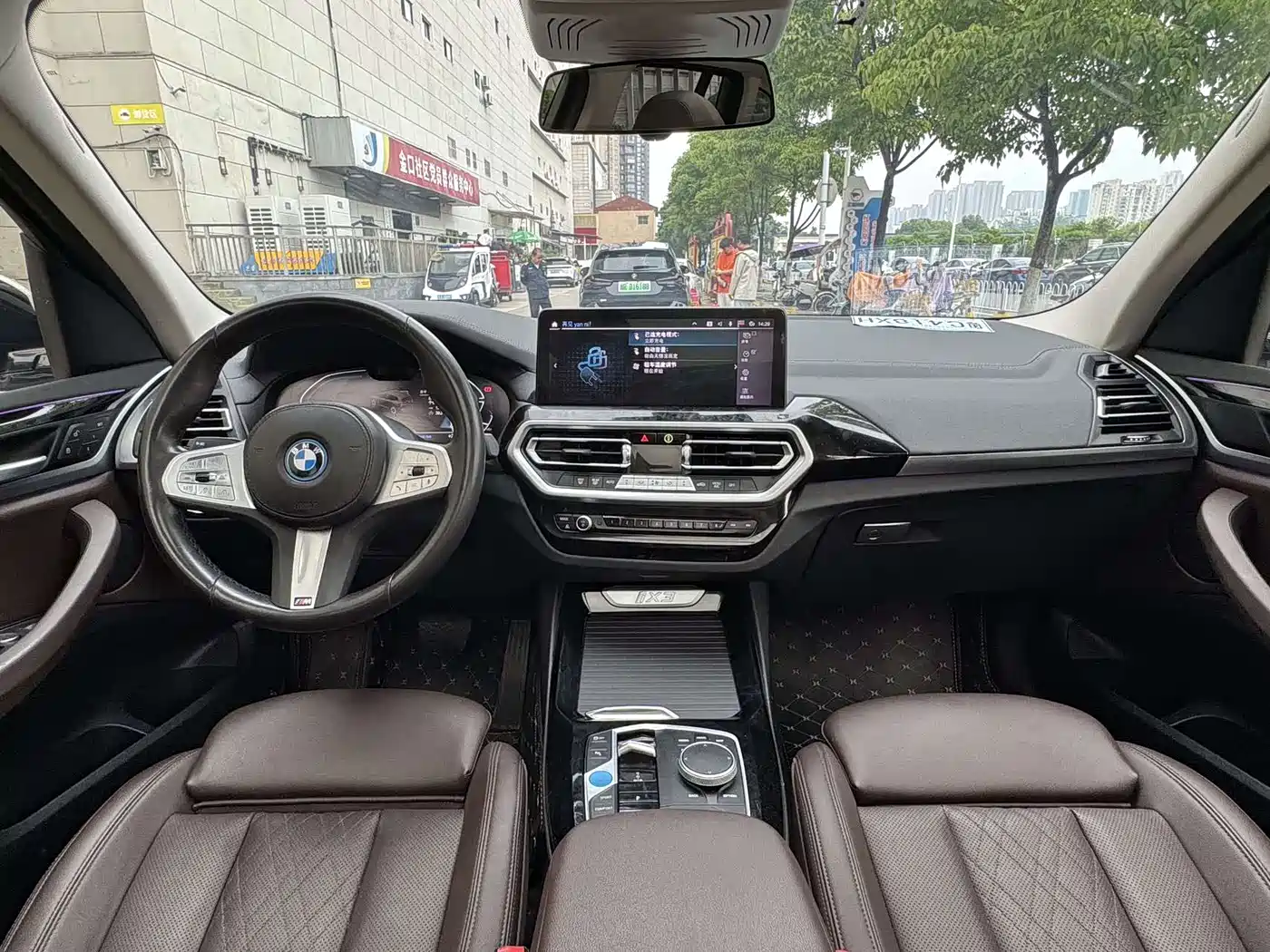BMW iX3 2022 Facelift Leading Model фото 10