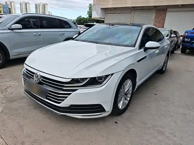  Volkswagen FAW-Volkswagen CC 2019 330TSI Charming Appearance (China V)