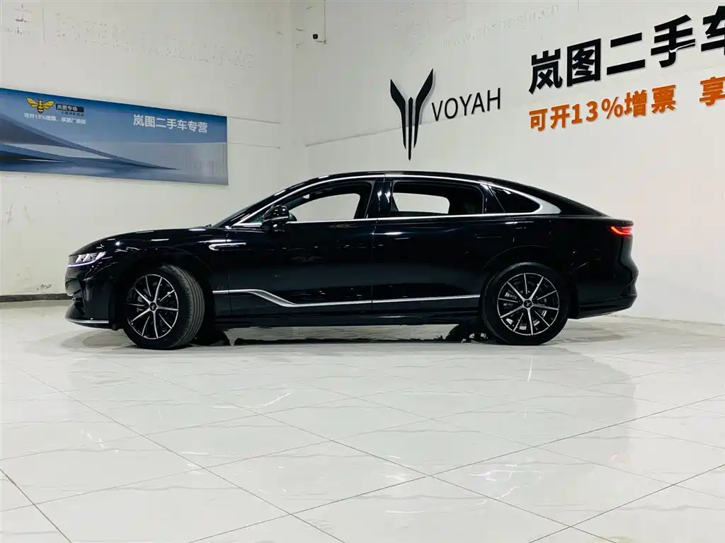 Voyah Auto VOYAH Zhuiguang 2024 PHEV AWD Ultra-long Range Executive Edition фото 21
