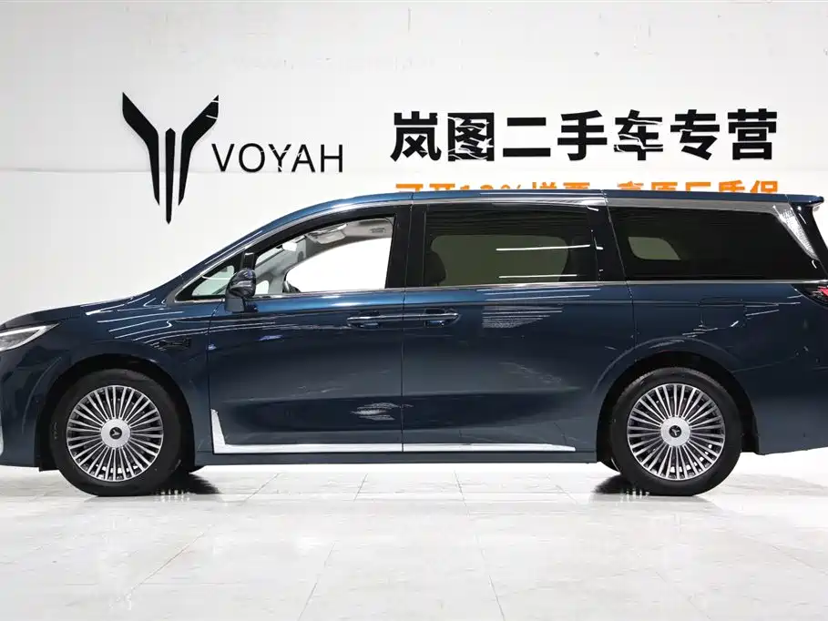 Voyah Auto Voyah Dreamer 2025 Model PHEV 4WD Premium QianKun Edition фото 4