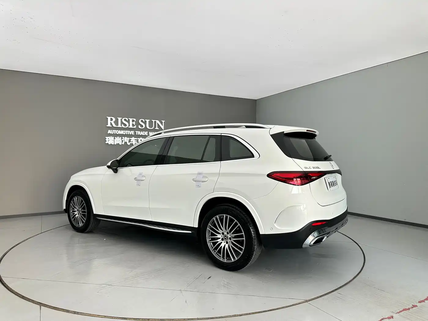 Mercedes-Benz GLC 2025 GLC 300 L 4MATIC Dynamic 5-seater фото 7