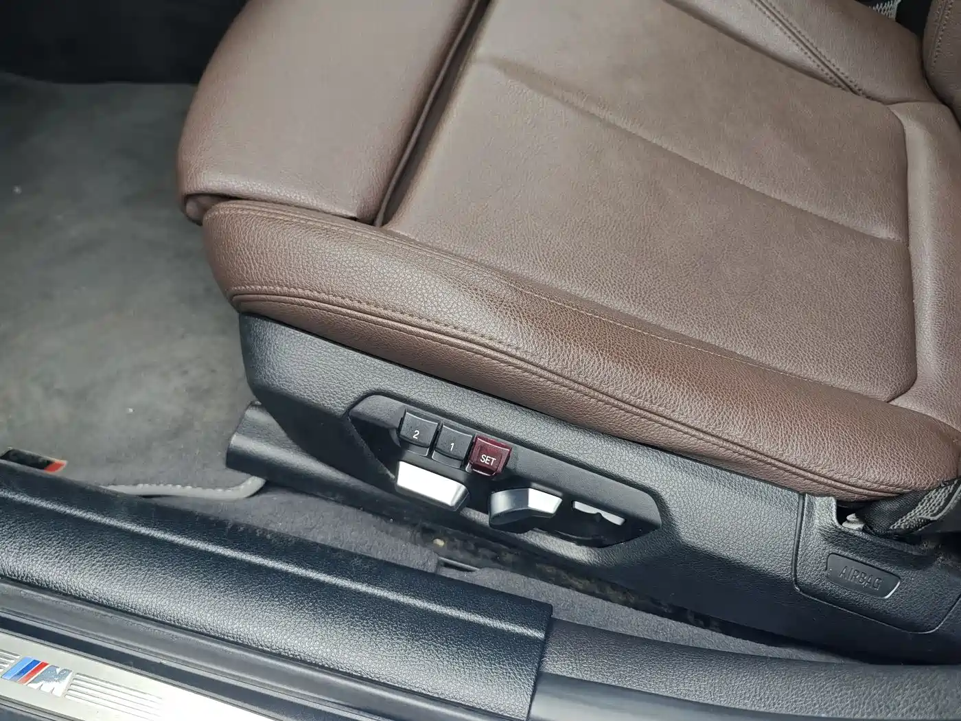 BMW 3 Series 2019 320Li M Sport Package фото 15