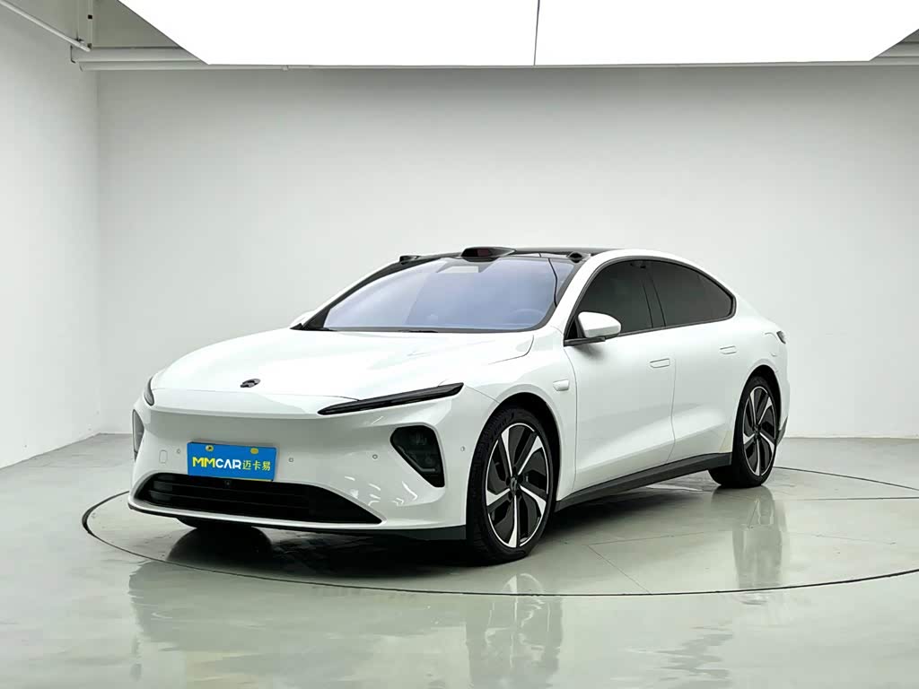 NIO ET7