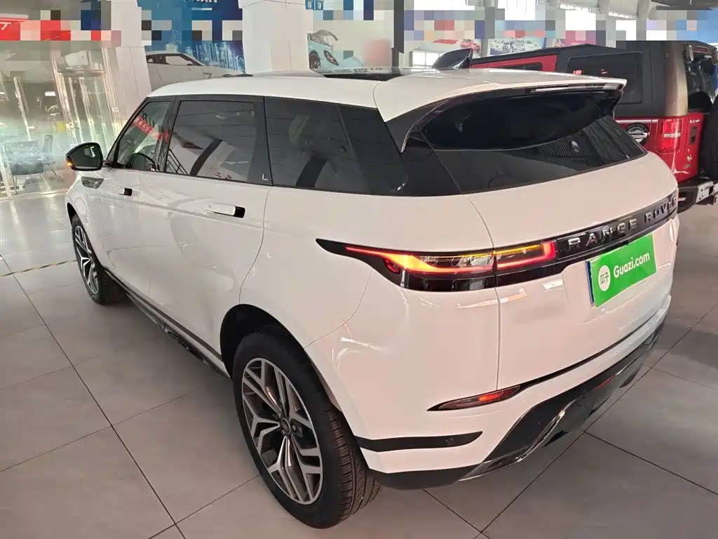 Land Rover Range Rover Evoque 2024 Range Rover Evoque L 249PS Light Master Edition фото 23