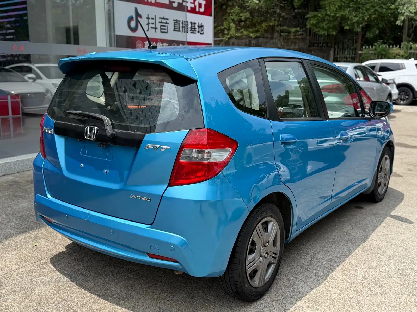 Photo 3 - Honda Fit