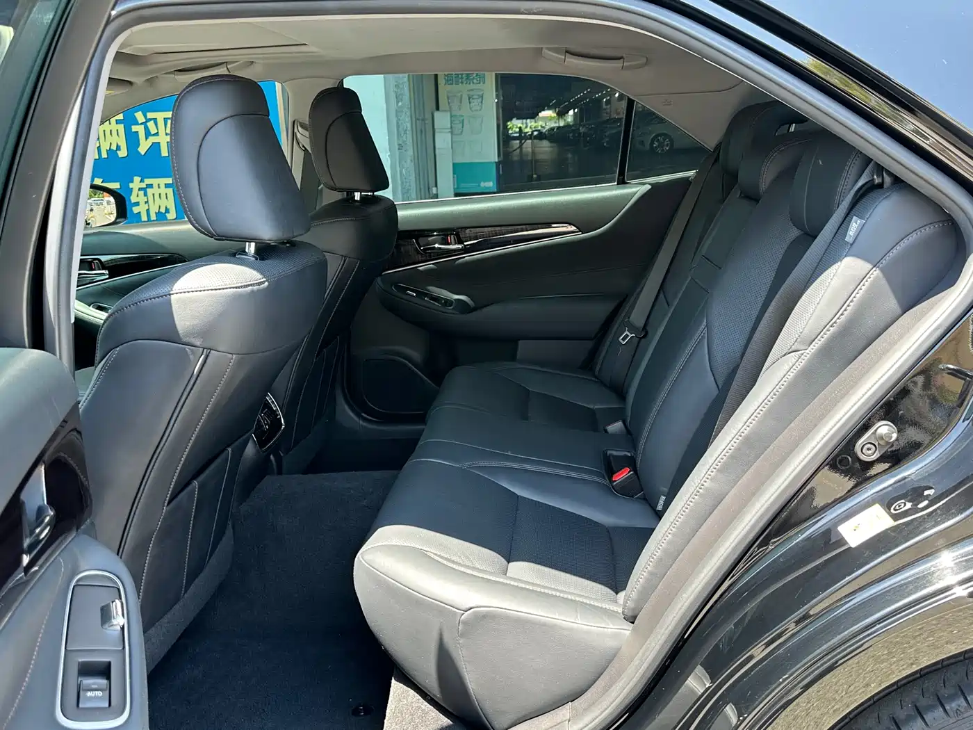 Toyota Crown 2017 2.0T Sport Edition фото 4